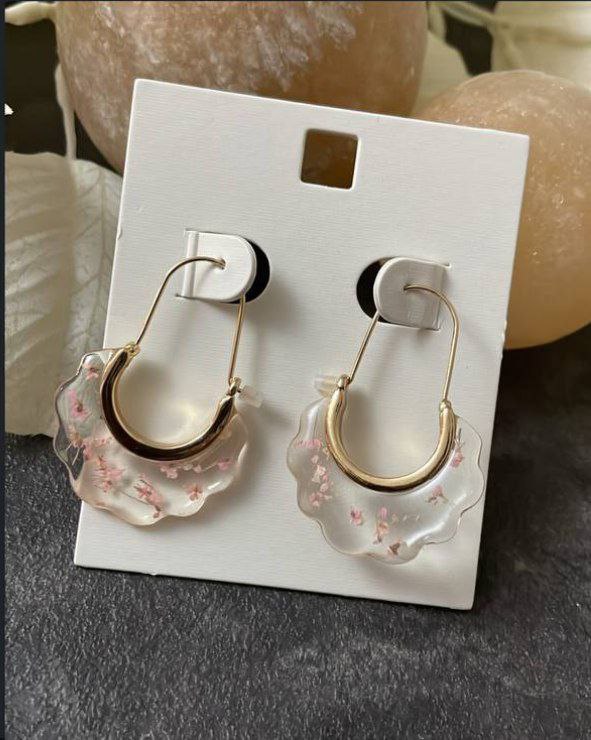 گوشواره رزین کاری شده