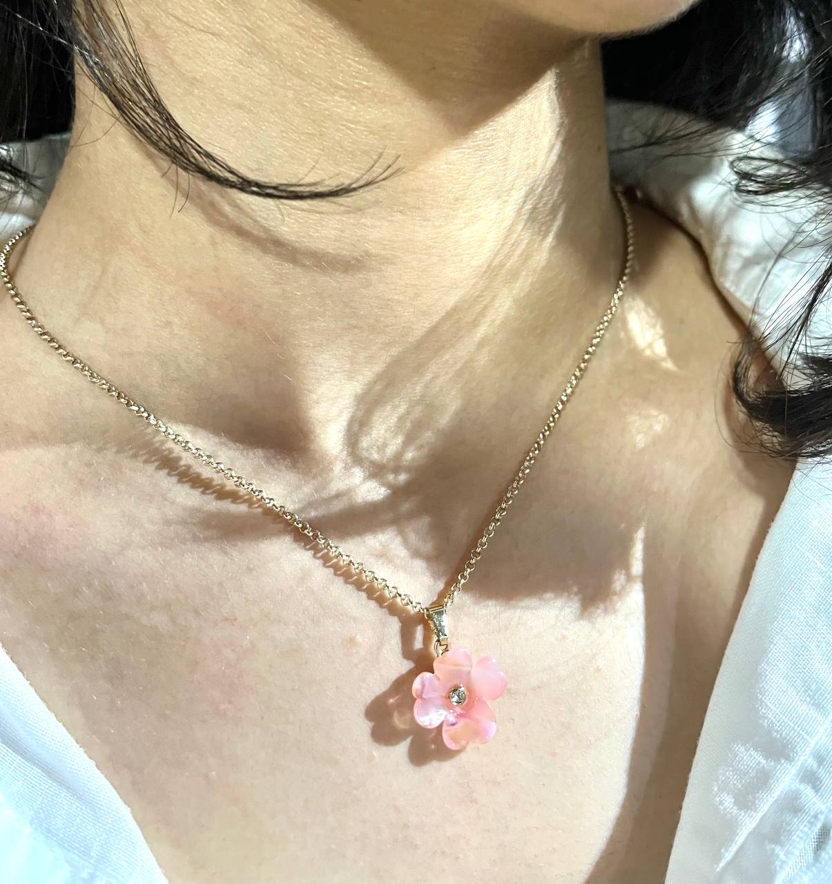 گردنبند طرح گل